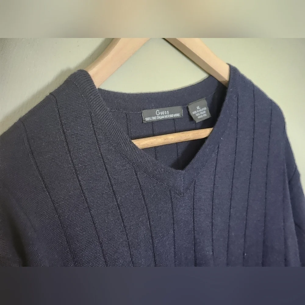 Guess Sweater 100% Italian Merino Wool Mens XLARGE Dark Blue
